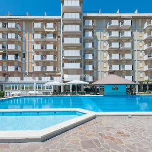 hotellátogatás